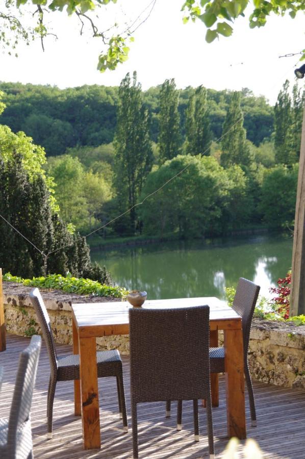 Logis Hotels Domaine Du Chatelard Dirac Eksteriør billede