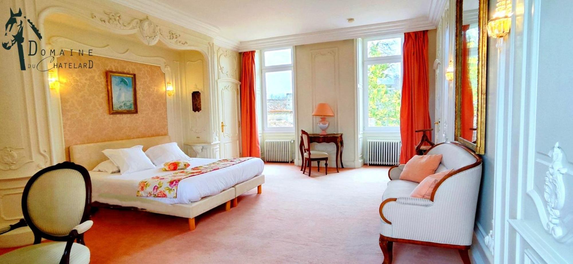 Logis Hotels Domaine Du Chatelard Dirac Eksteriør billede