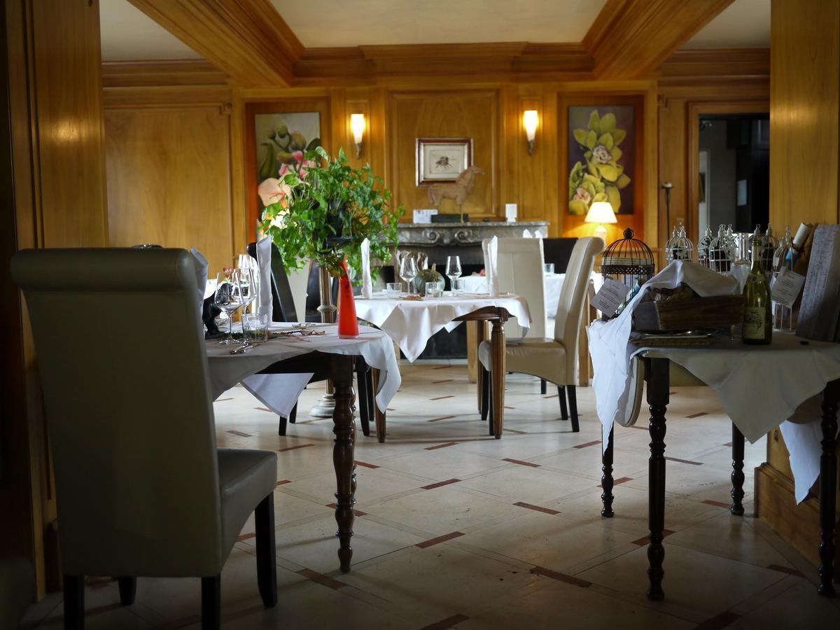 Logis Hotels Domaine Du Chatelard Dirac Eksteriør billede