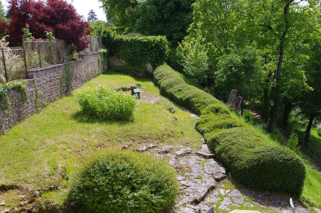 Logis Hotels Domaine Du Chatelard Dirac Eksteriør billede
